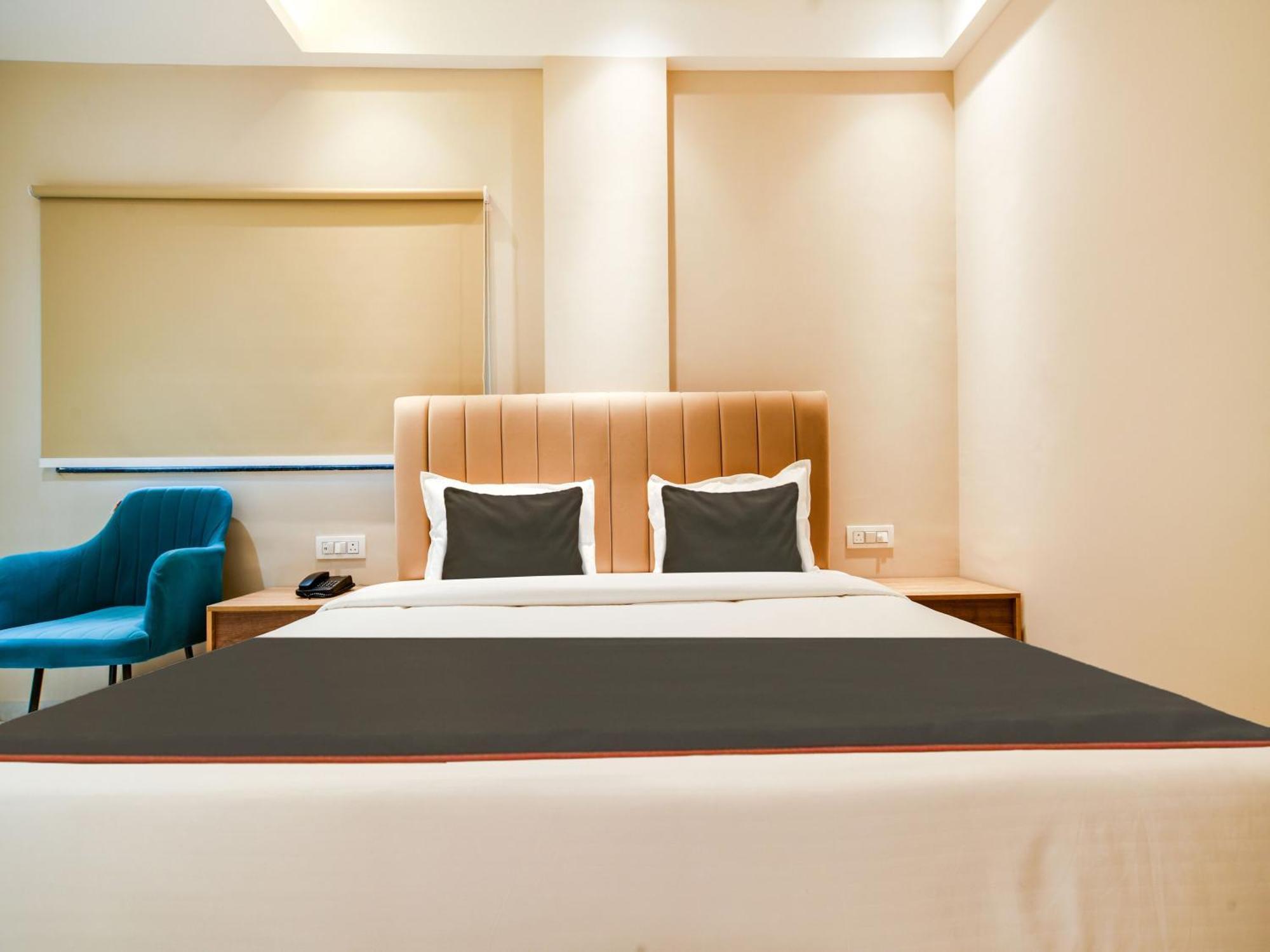 Collection O Hotel Mint Indore Zewnętrze zdjęcie