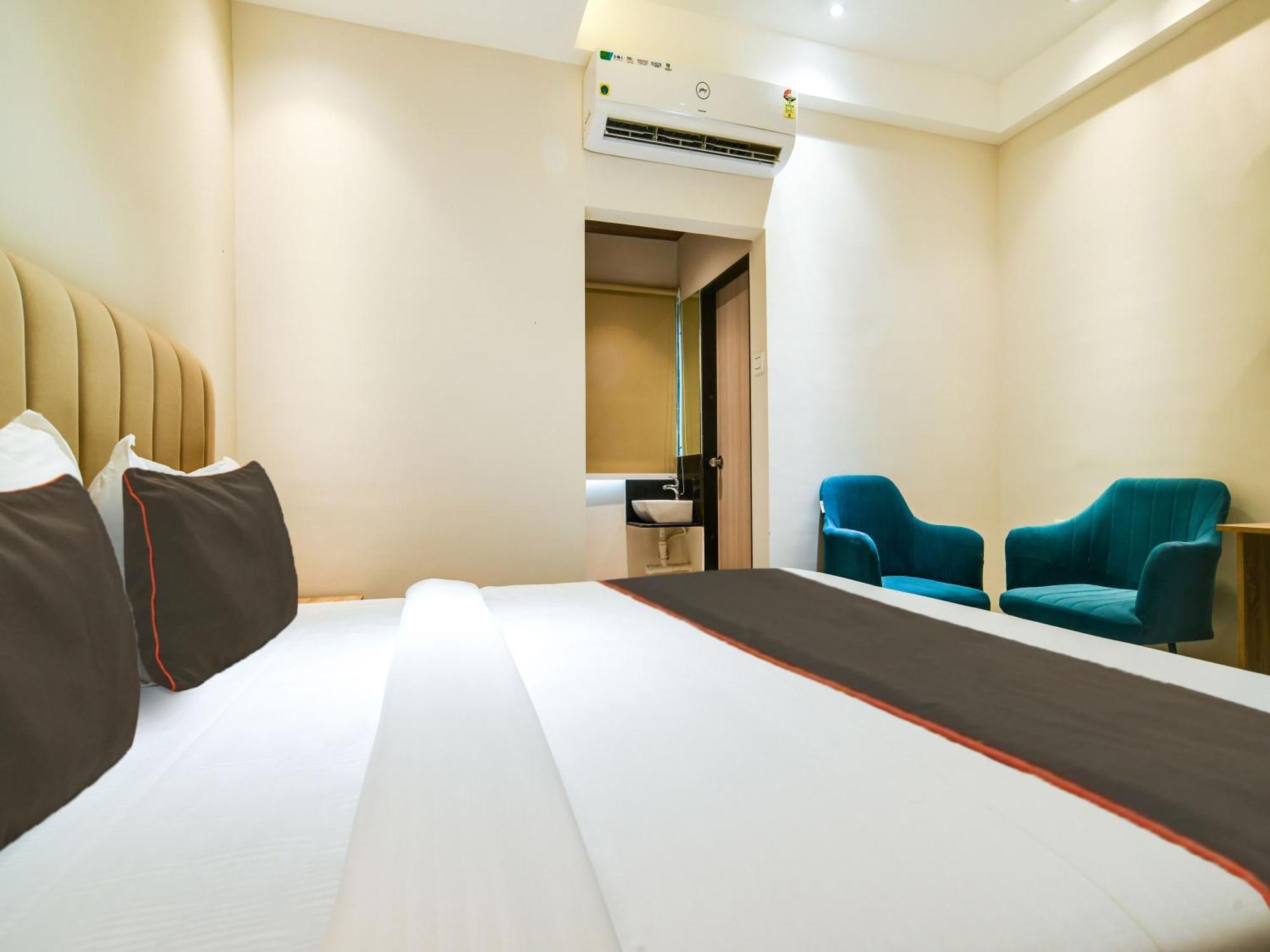 Collection O Hotel Mint Indore Zewnętrze zdjęcie