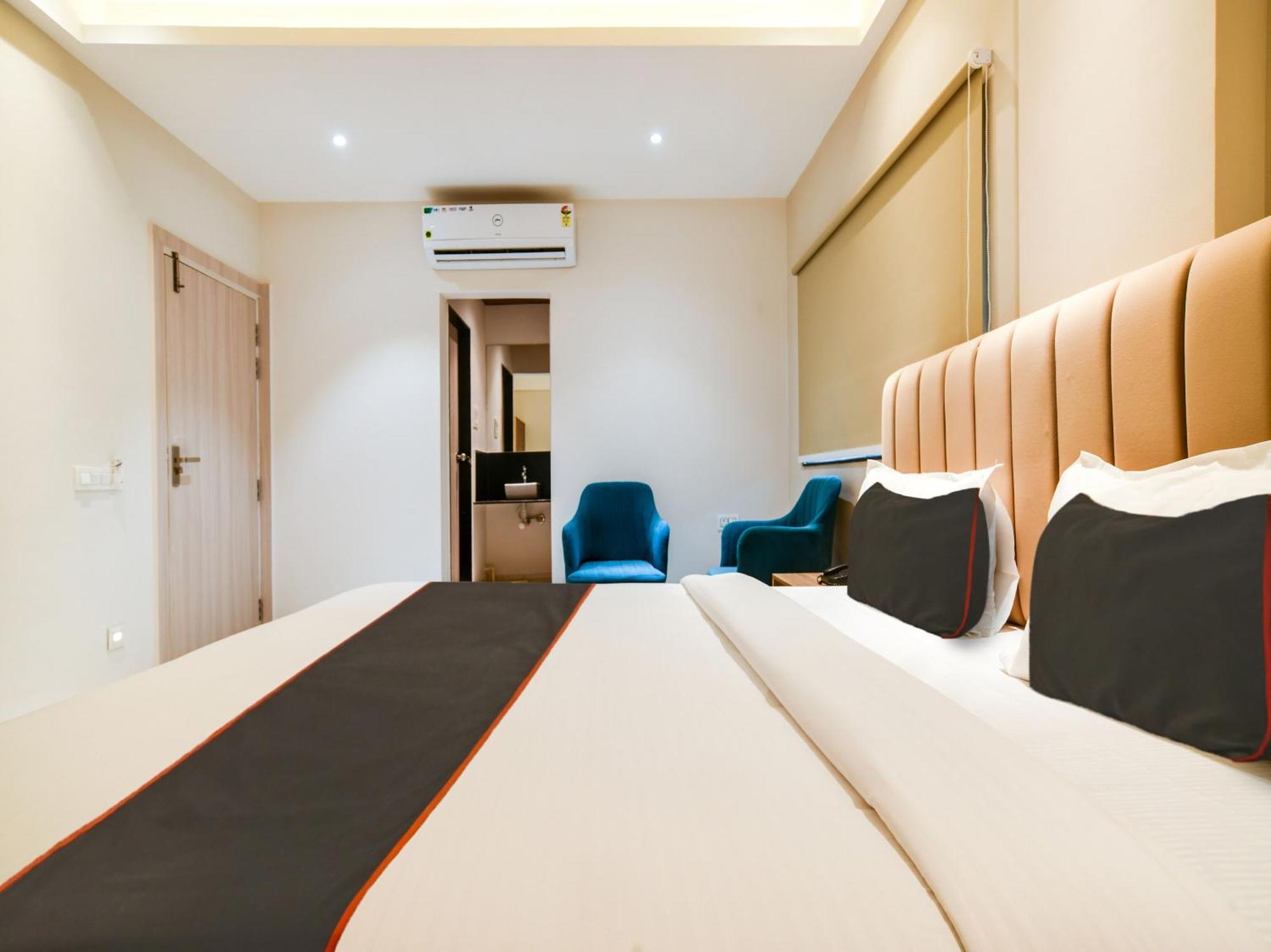 Collection O Hotel Mint Indore Zewnętrze zdjęcie